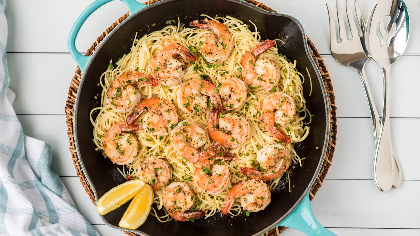 Starting with extra large raw shrimp and ending with a divine garlic butter sauce, this shrimp pasta