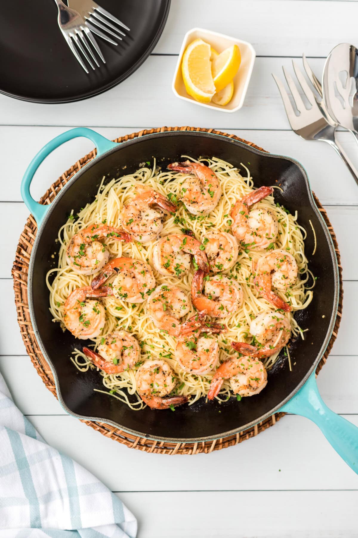 skillet of Shrimp Scampi Pasta