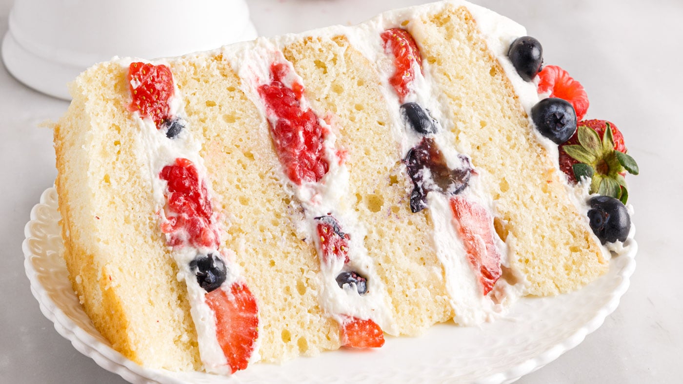 Four Layer Cake with Crème Chantilly & Berries | Dixie Crystals