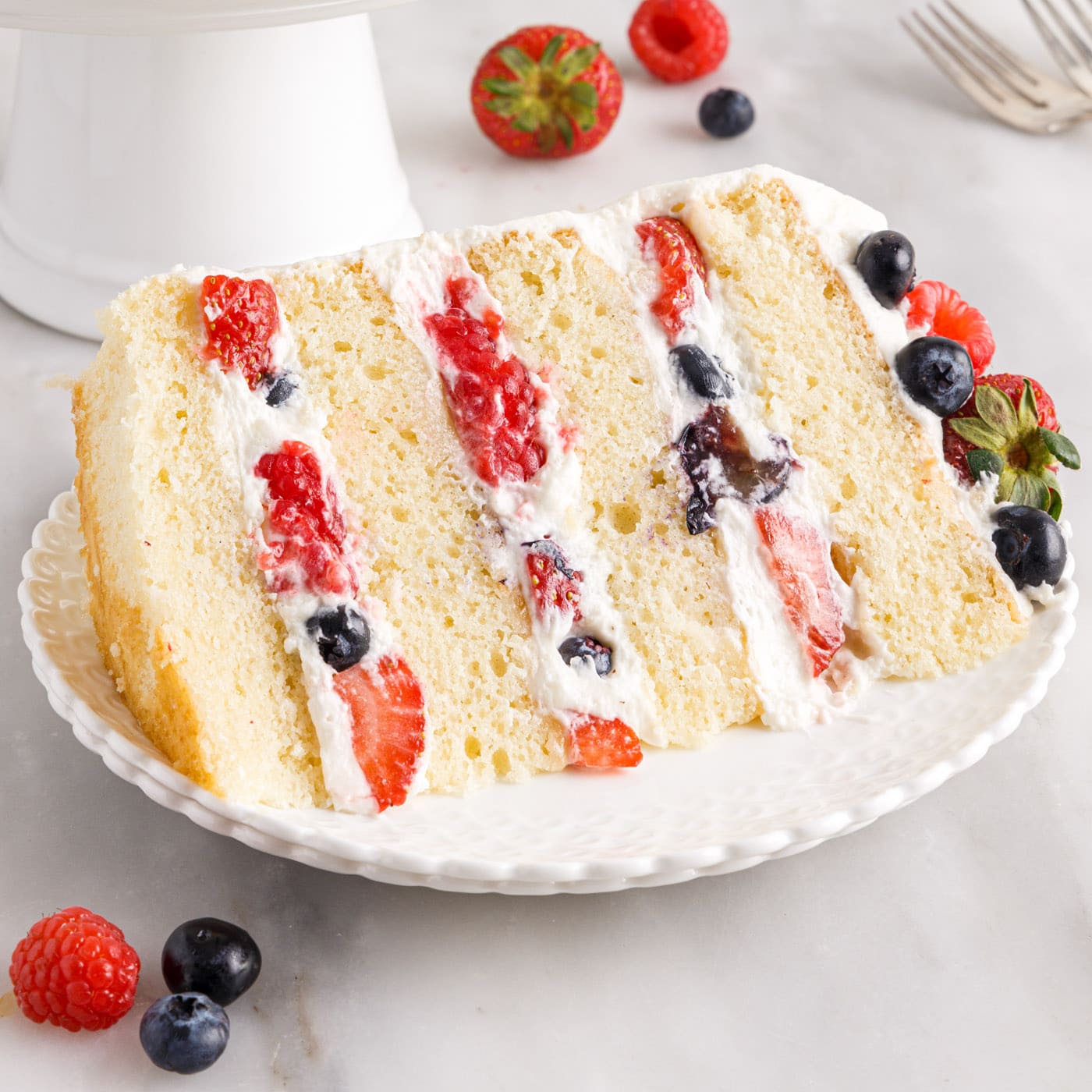 Berry Chantilly Cake | Recipe | Berry chantilly cake, Chantilly cake  recipe, Cake recipes