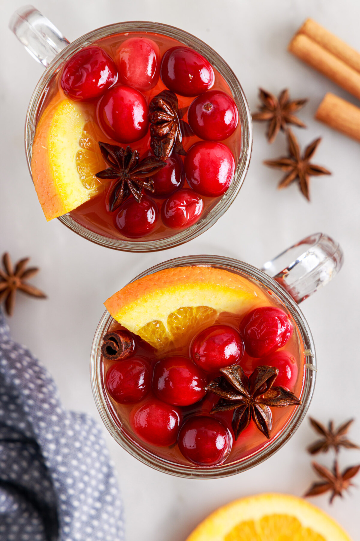 mugs of Hot Cranberry Punch