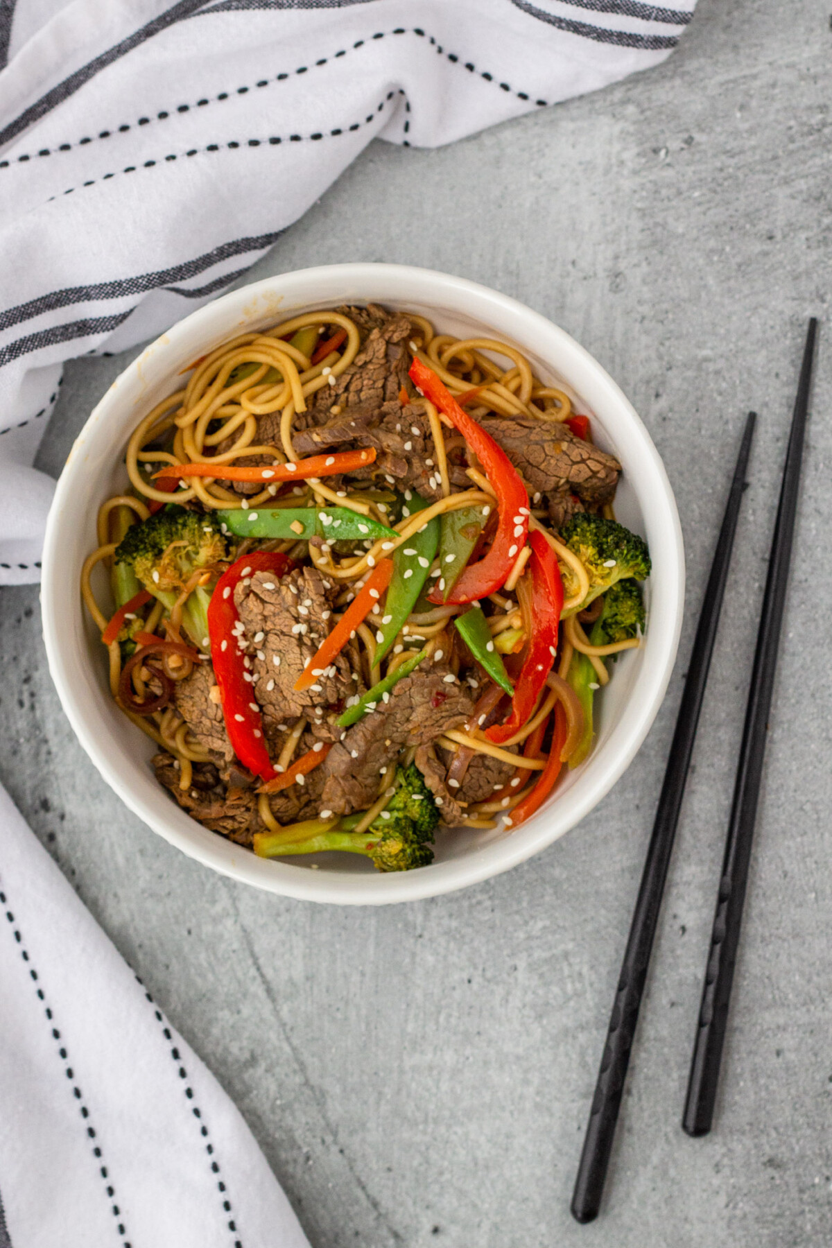 bowl of Beef Lo Mein