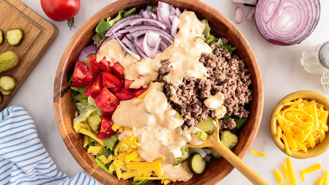 Skip the drive-through and make yourself a healthier alternative, a Big Mac salad! This low-carb, ke