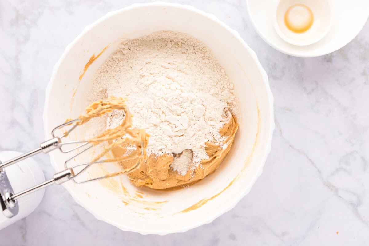 flour in peanut butter cookies