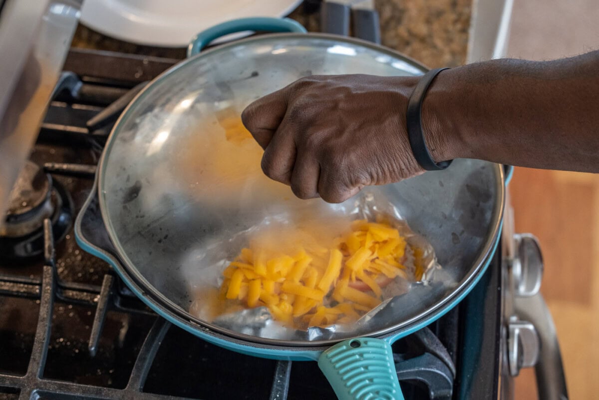 steaming tuna salad with cheese