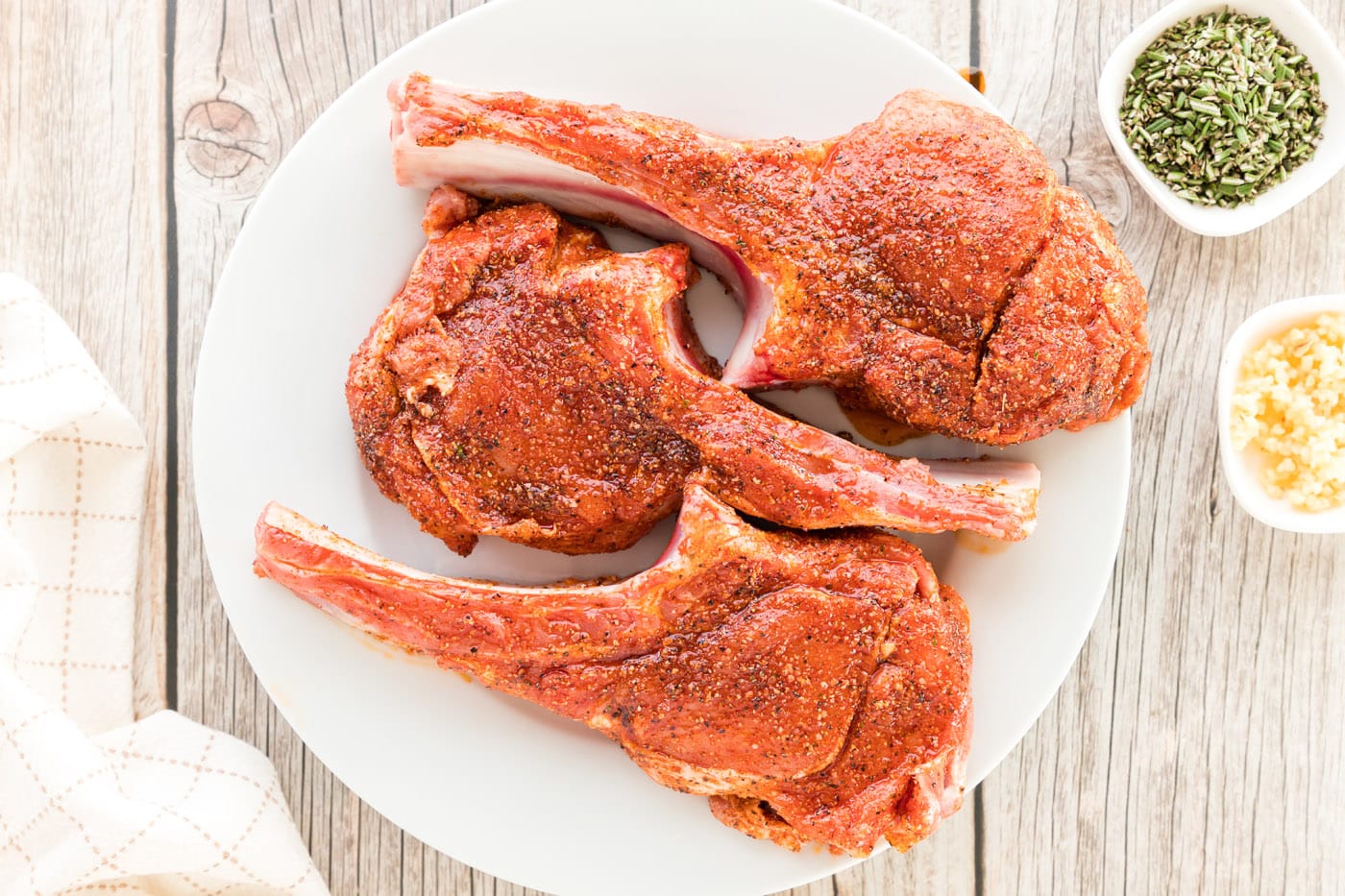 veal chops rubbed with seasonings