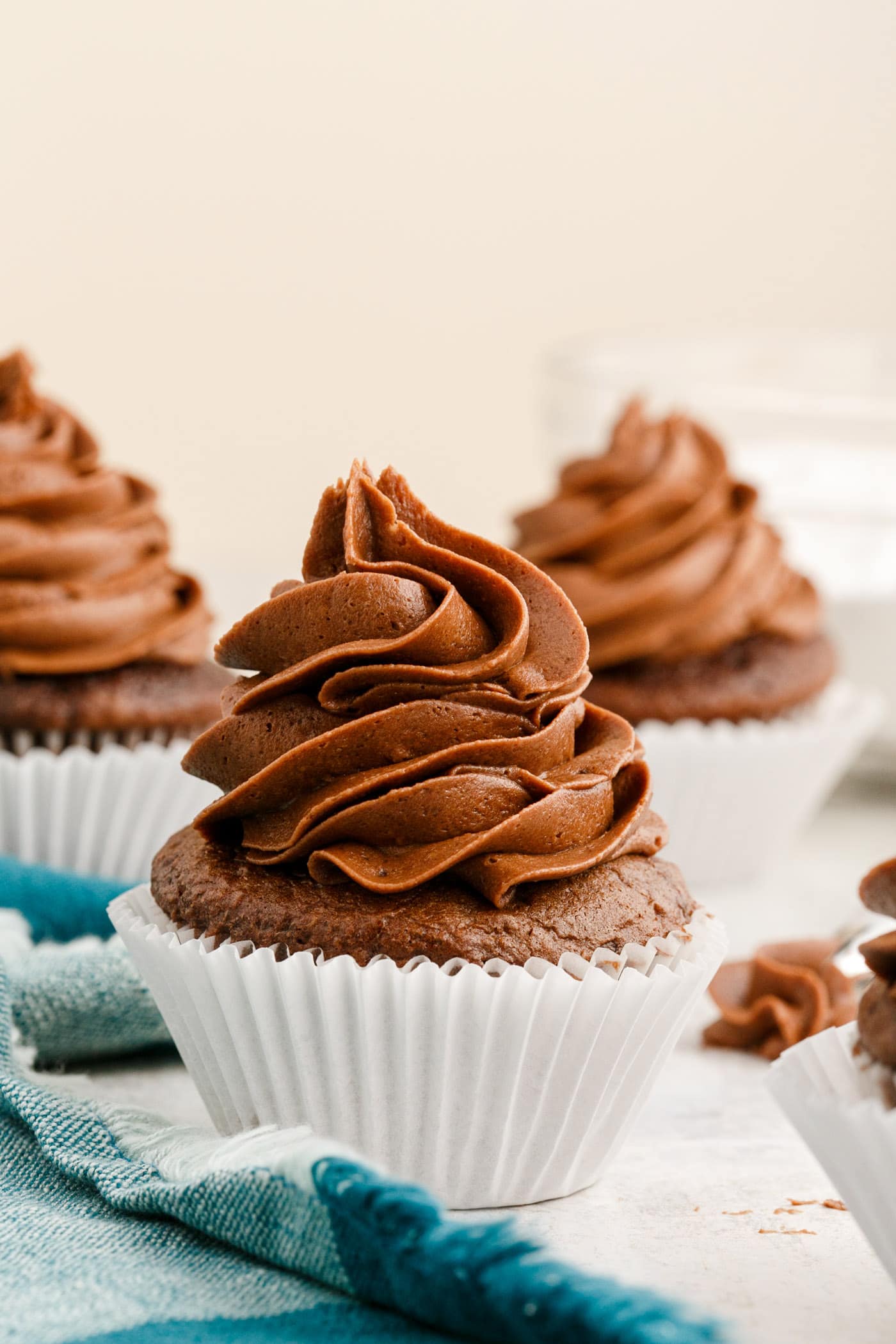 Chocolate Buttercream Frosting Amanda's Cookin' Cake & Cupcakes