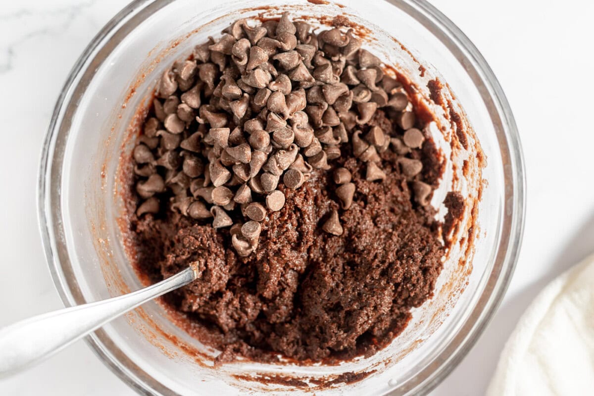 chocolate chips added to cake mix cookie dough