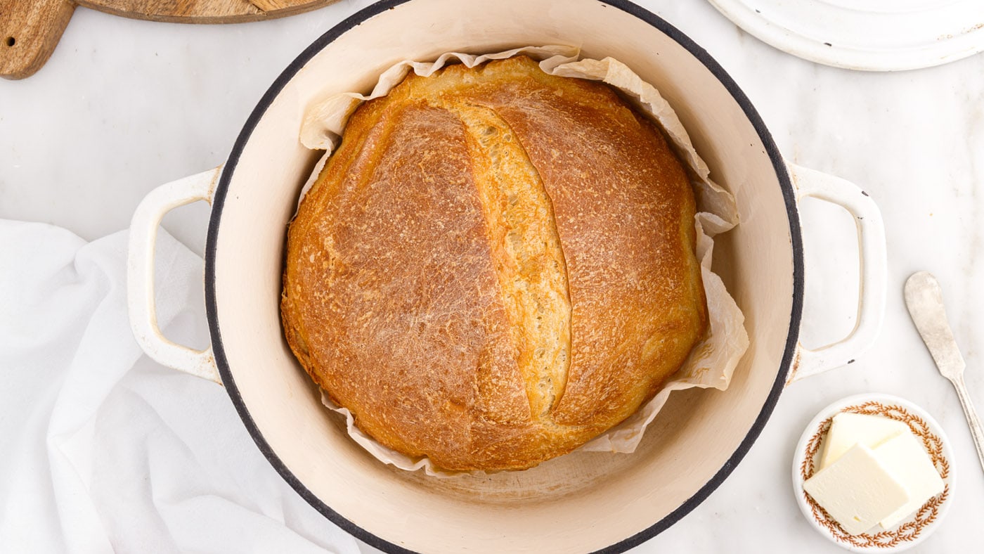 Dutch oven artisan bread has the best of both worlds - and it only takes around 4 hours from start t