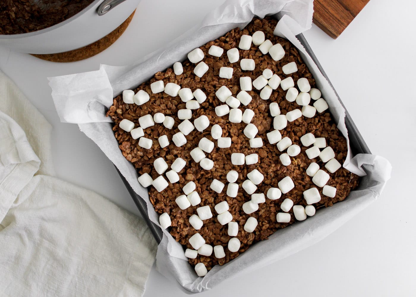 hot cocoa rice krispie treats with mini marshmallows