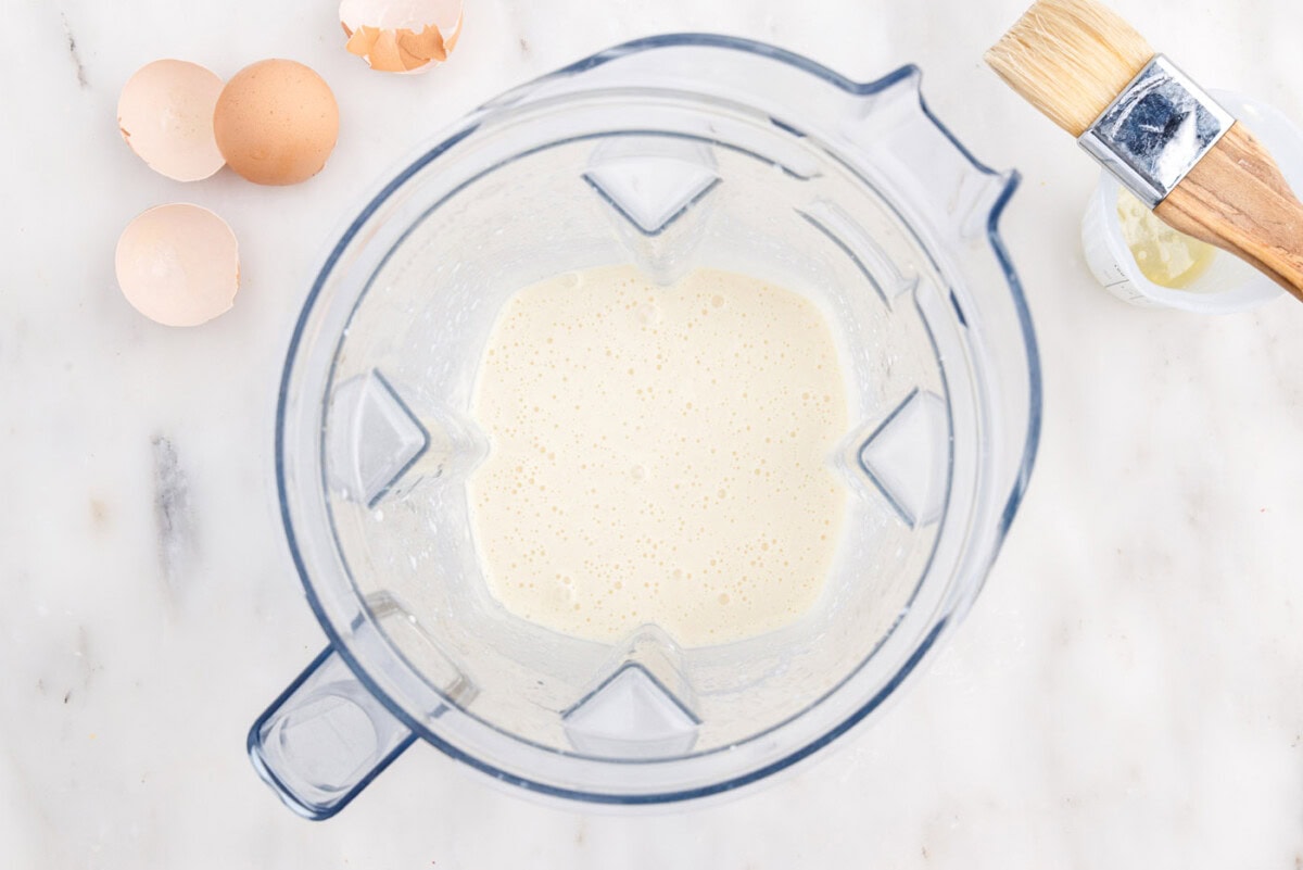 popover batter in a blender