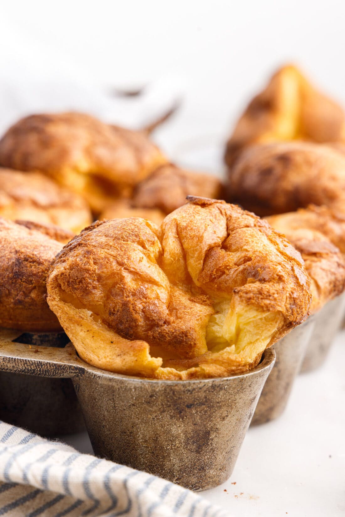 Popovers in a pan