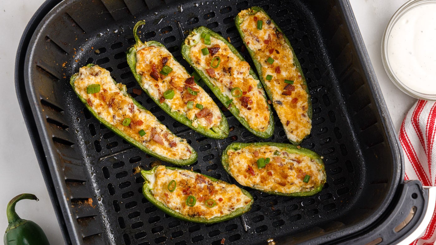 These jalapeno poppers are super simple to prep, full of cheesy bacon-packed flavor, and cook up in 