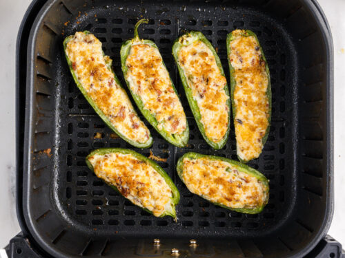 Air Fryer Jalapeno Poppers - Garnished Plate