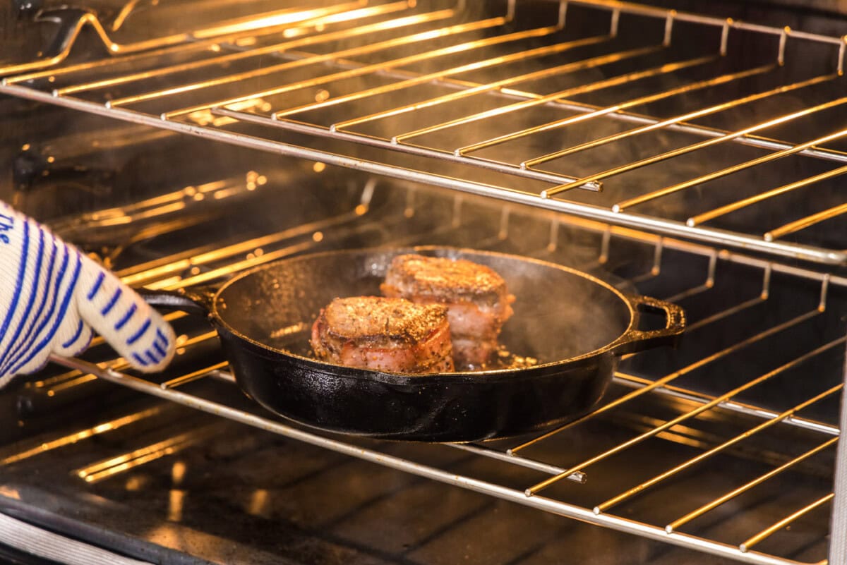 bacon wrapped filet mignon in the oven