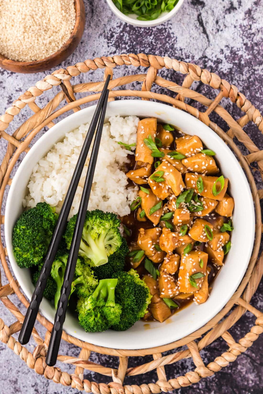Bowl of Teriyaki Chicken with rice and broccoli 