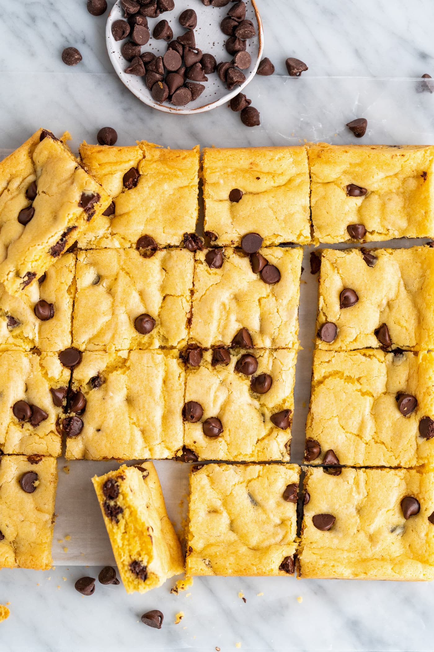 Cake Mix Cookie Bars Amanda's Cookin' Cookies, Brownies, & Bars