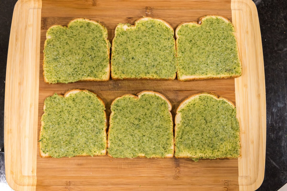 shrimp toast paste on top of bread