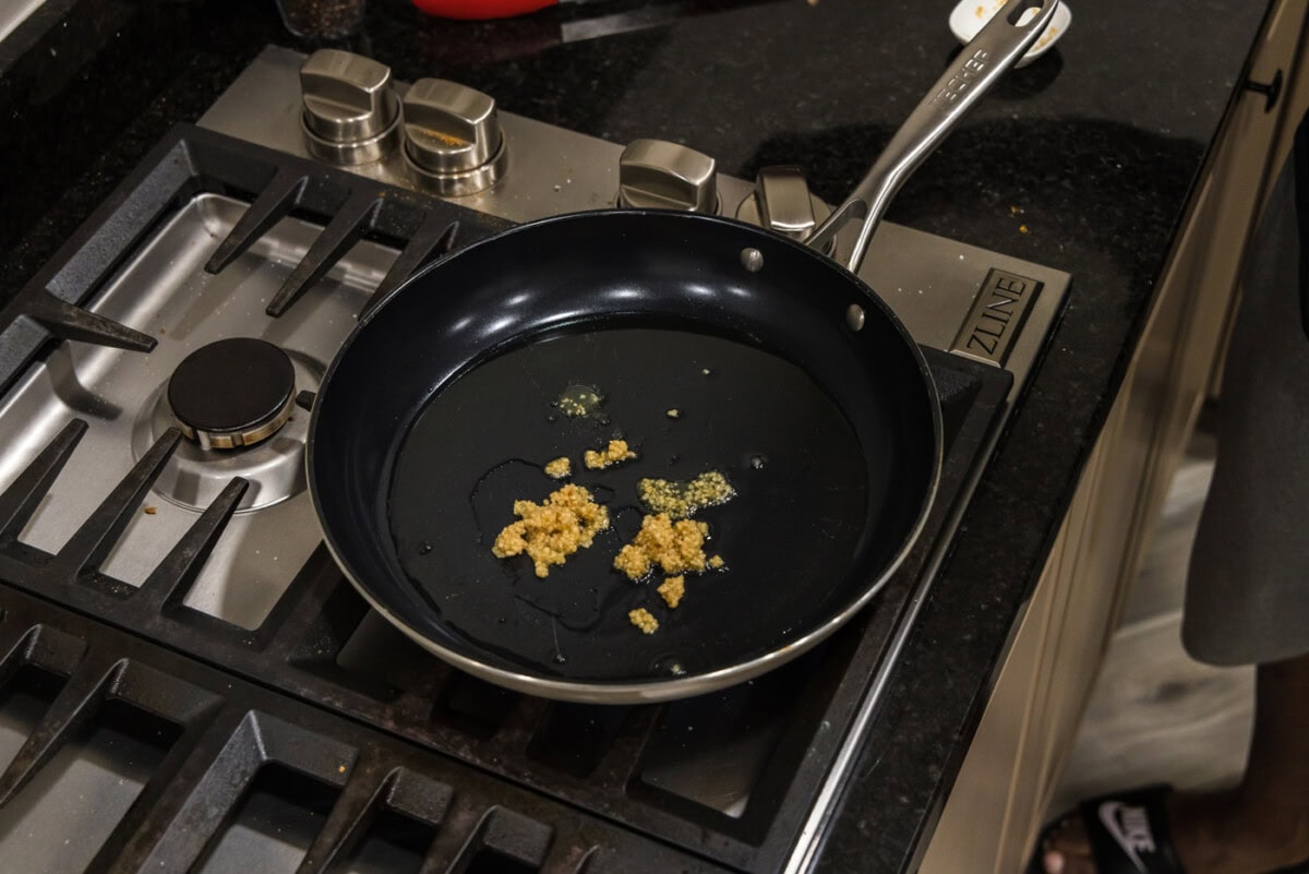 garlic in pan with olive oil