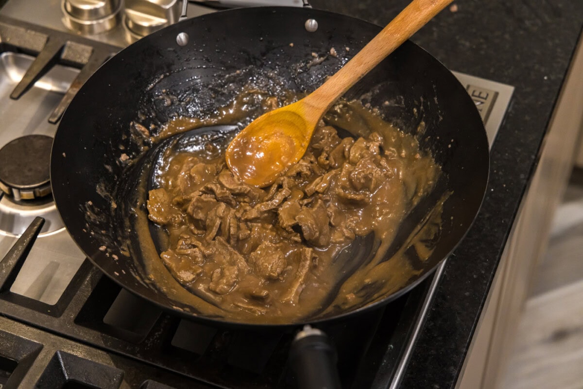 beef teriyaki in a wok