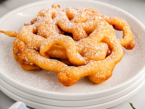 Toronto's Funnel Cake Kits Let You Cook Up Doughy Treats At Home - Narcity