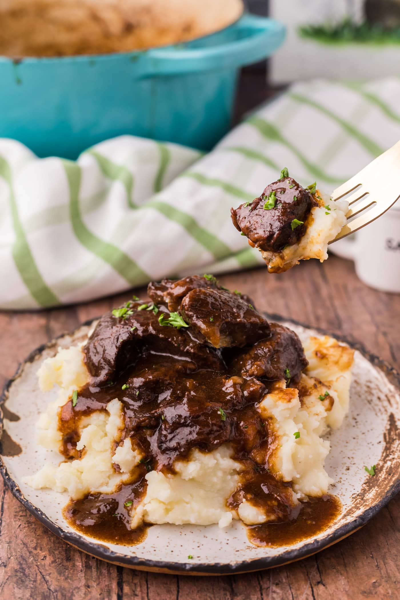 Beef Tips and Gravy - Amanda's Cookin' - Beef