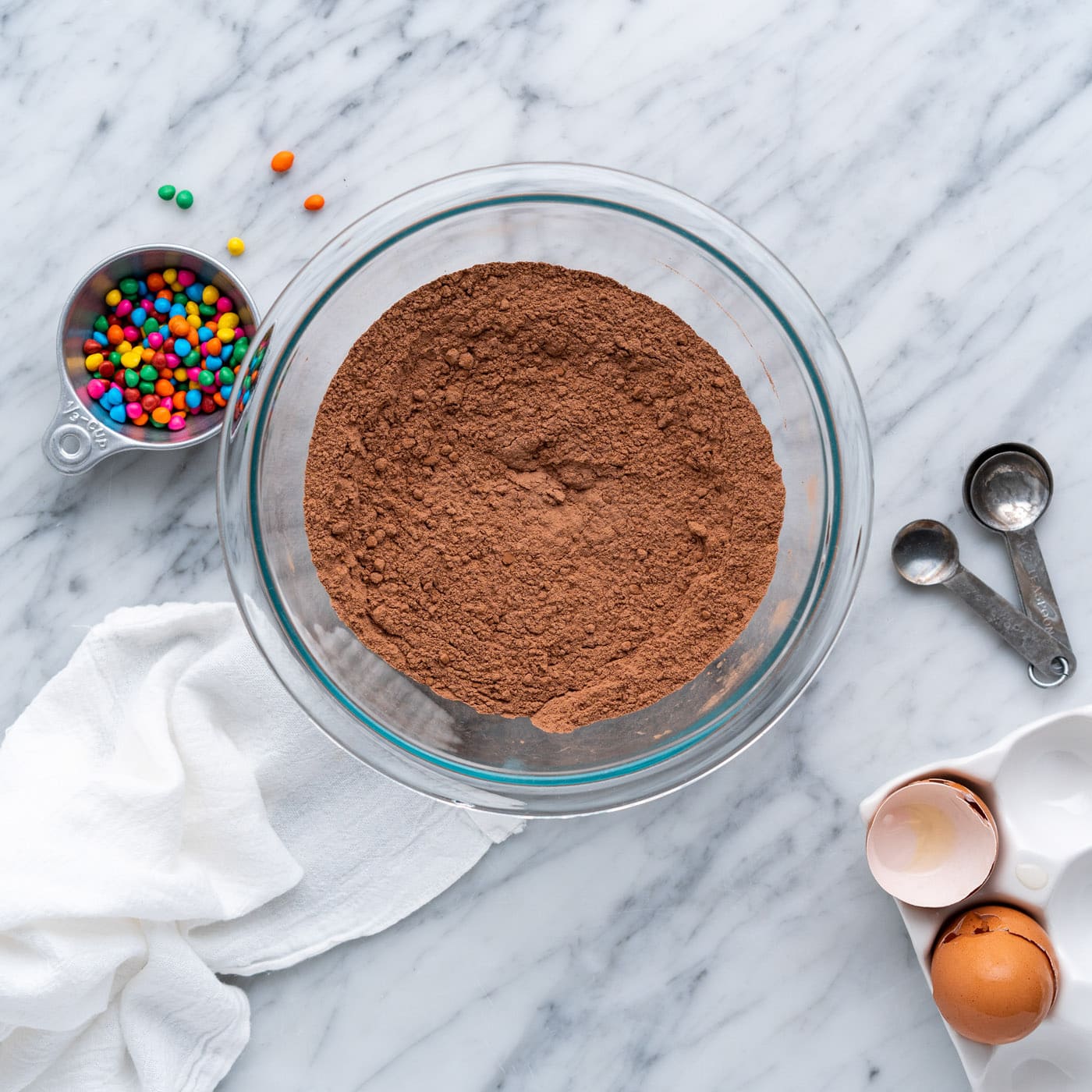 flour and cocoa powder mixture in a bowl