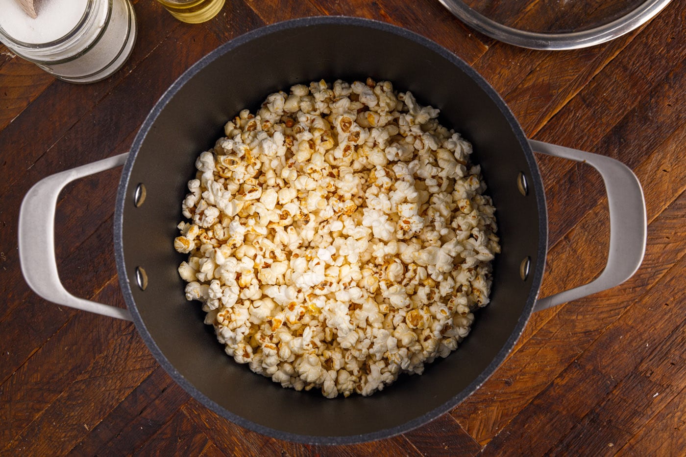 how to make kettle corn on the stovetop