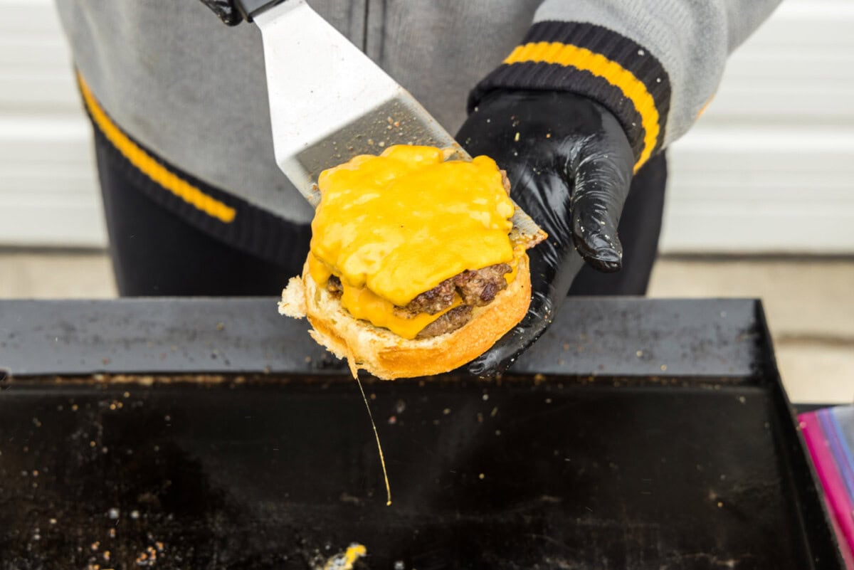 double smash burger with cheese