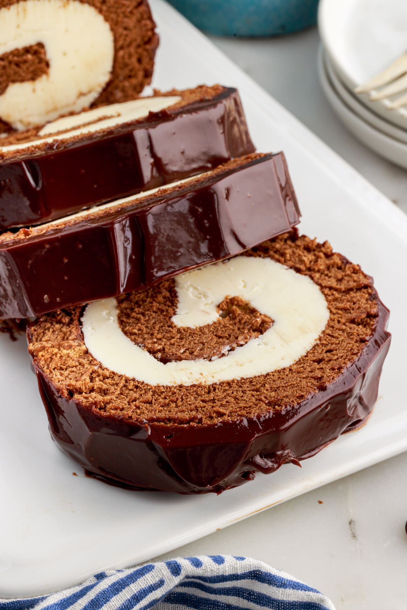 Swiss Roll Amanda's Cookin' Cake & Cupcakes