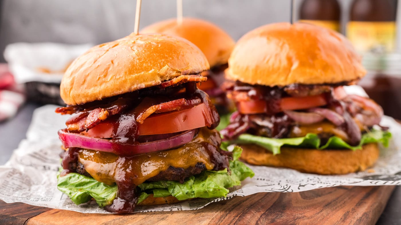 Bacon Burger - Spicy & Smoky Candied Bacon Burger- Best Bacon Burger