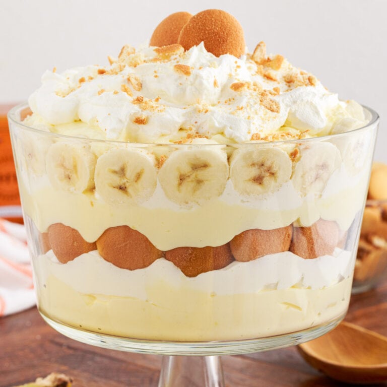 Trifles & Parfaits Archives - Amanda's Cookin'