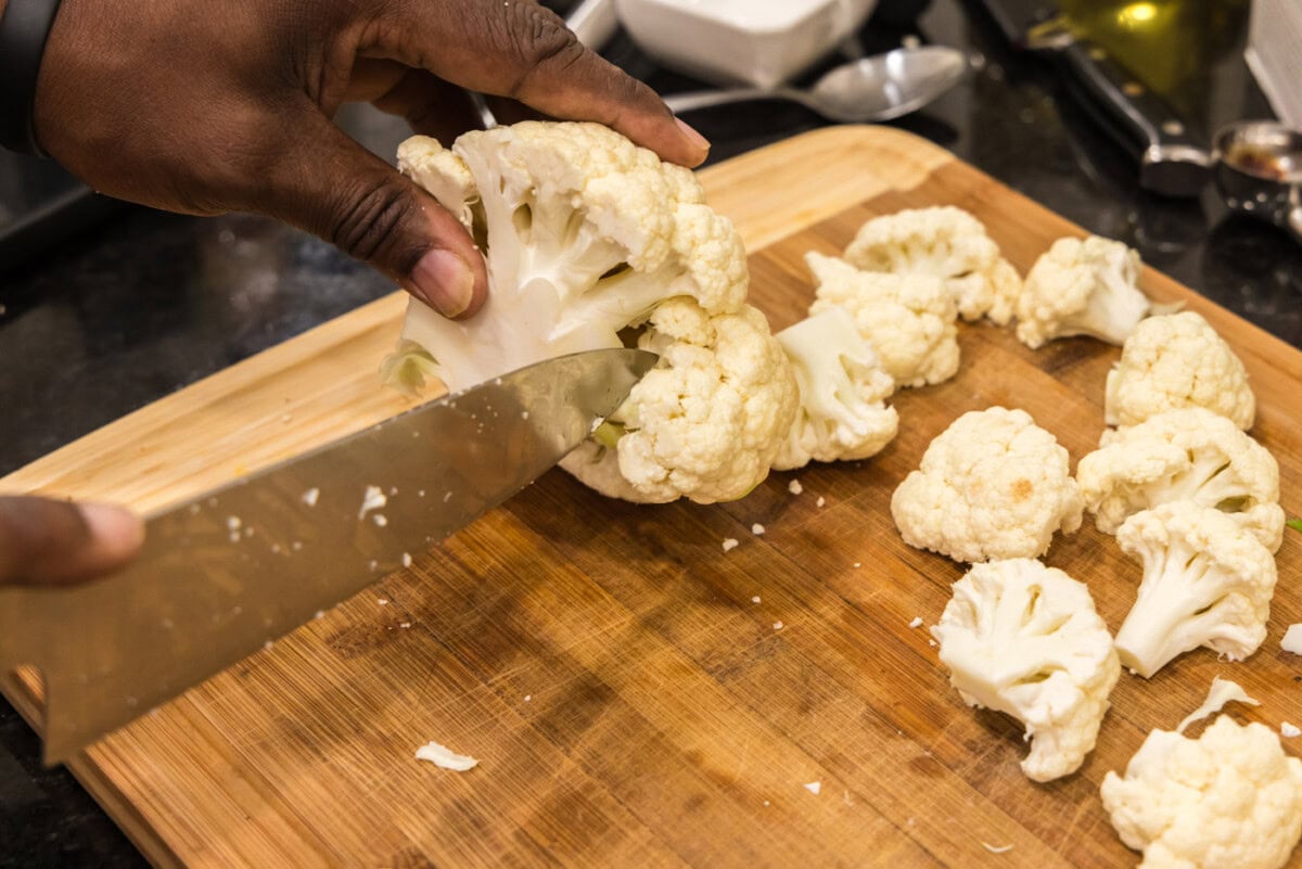 cutting cauliflower into florets