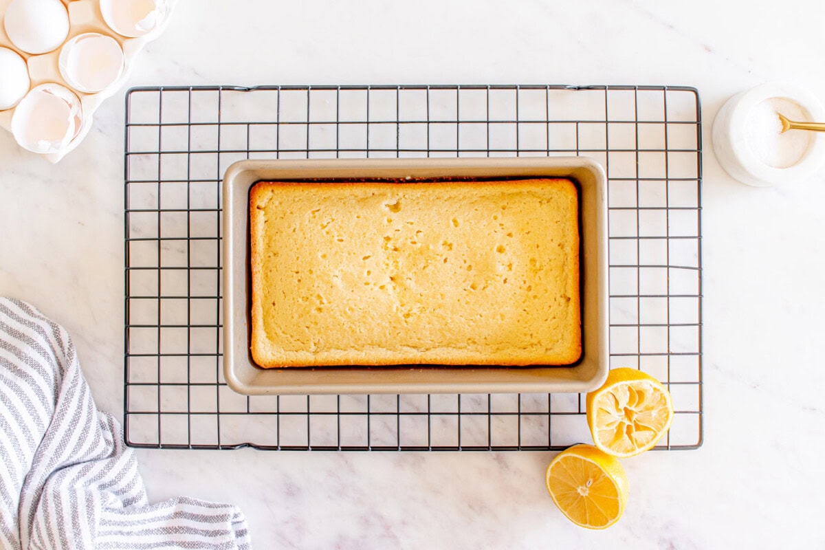 baked lemon loaf
