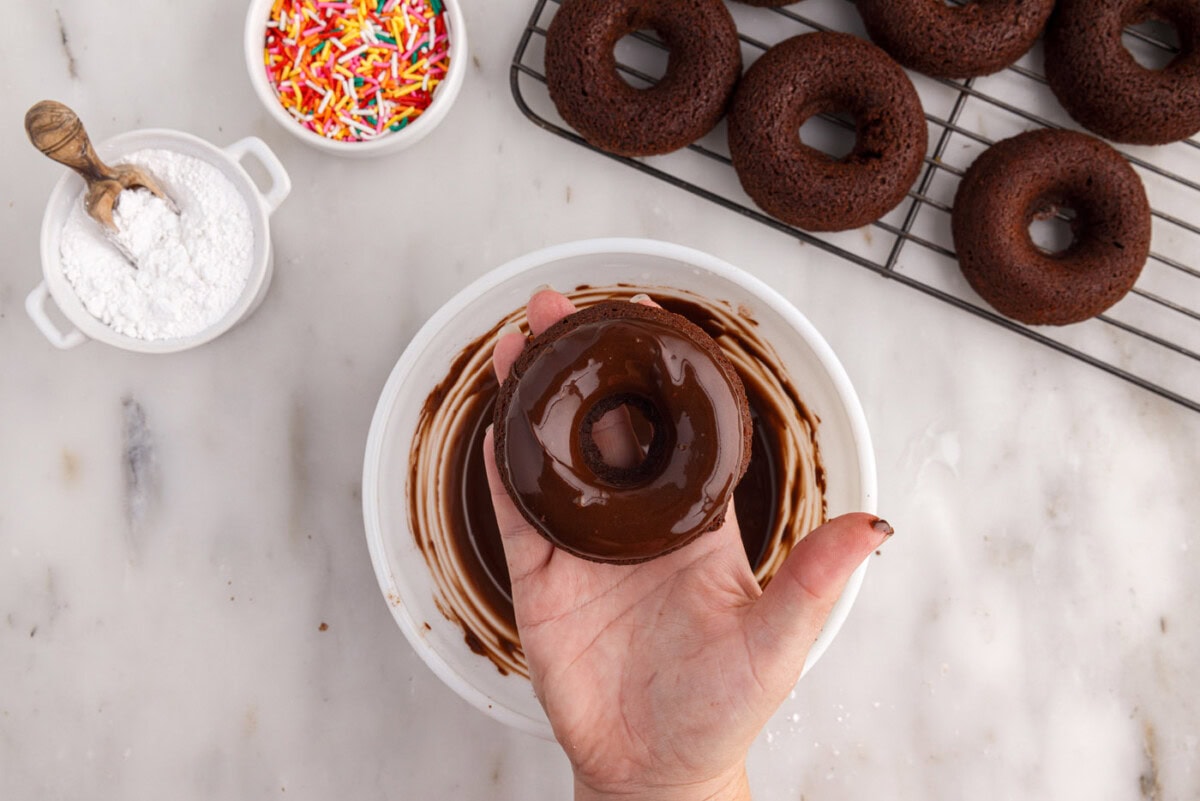 chocolate glazed bronut