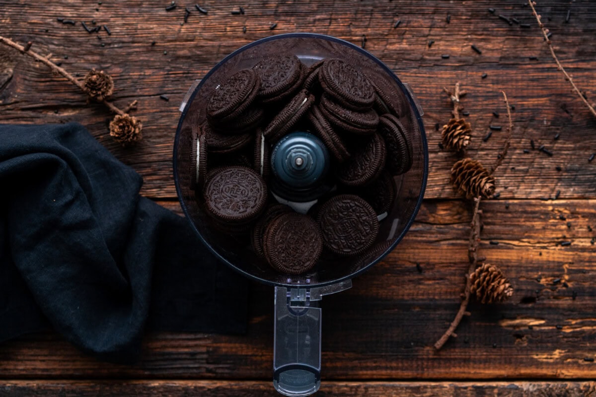 oreos in a food processor
