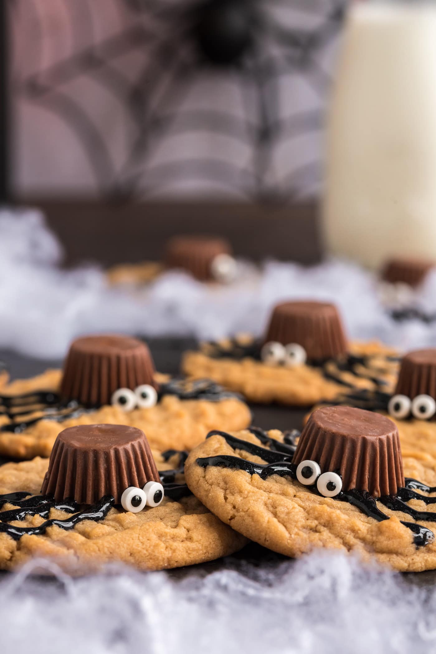 Spider Cookies - Amanda's Cookin' - Halloween