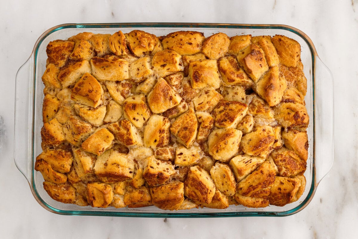 baked cinnamon roll casserole