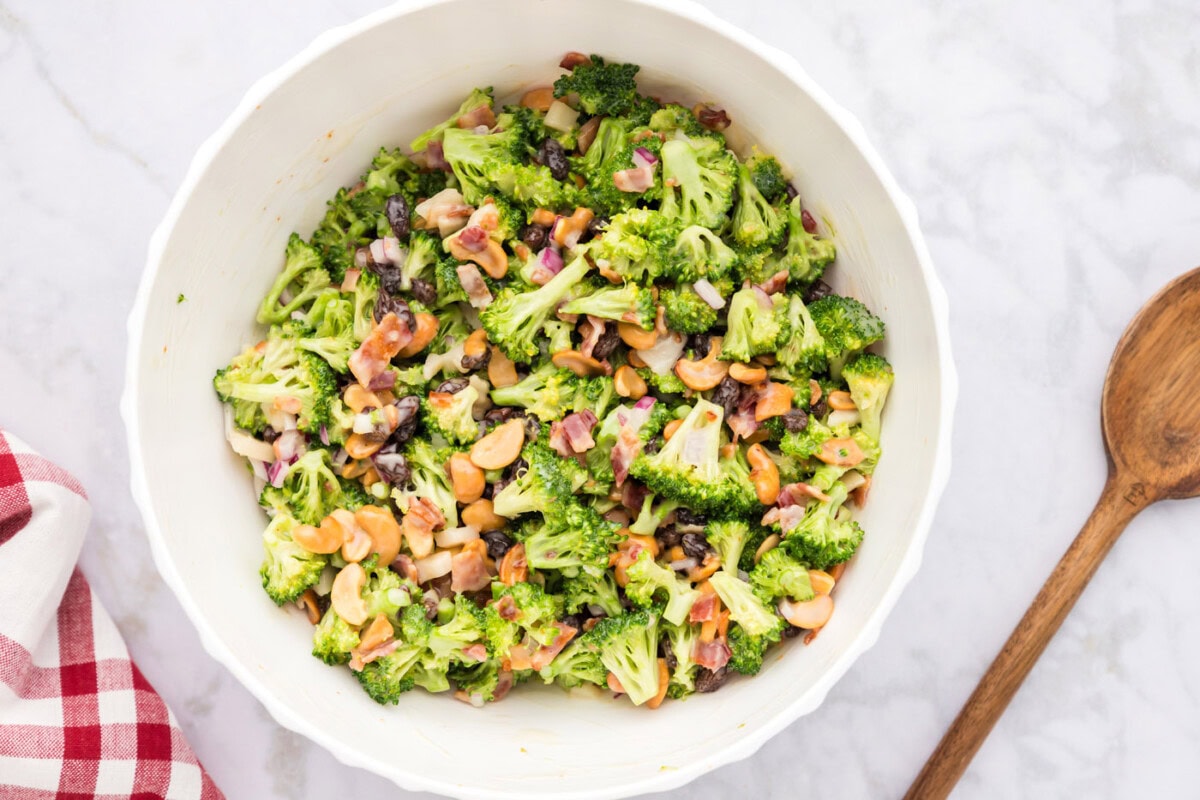 the best ever broccoli cashew salad