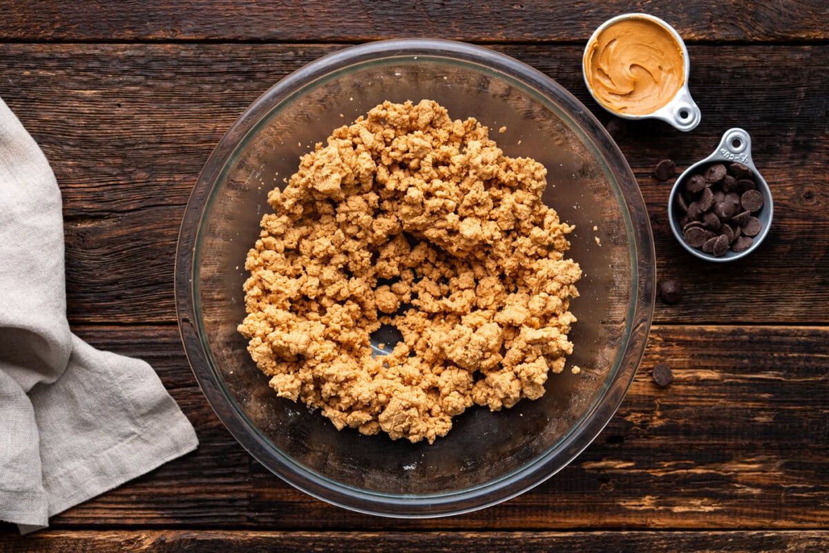 crumbly buckeye peanut butter filling
