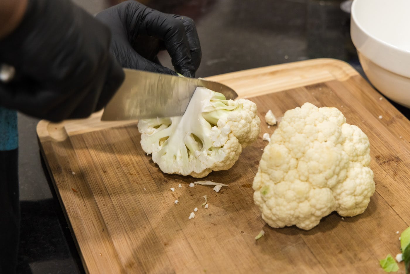 how to slice a head of cauliflower