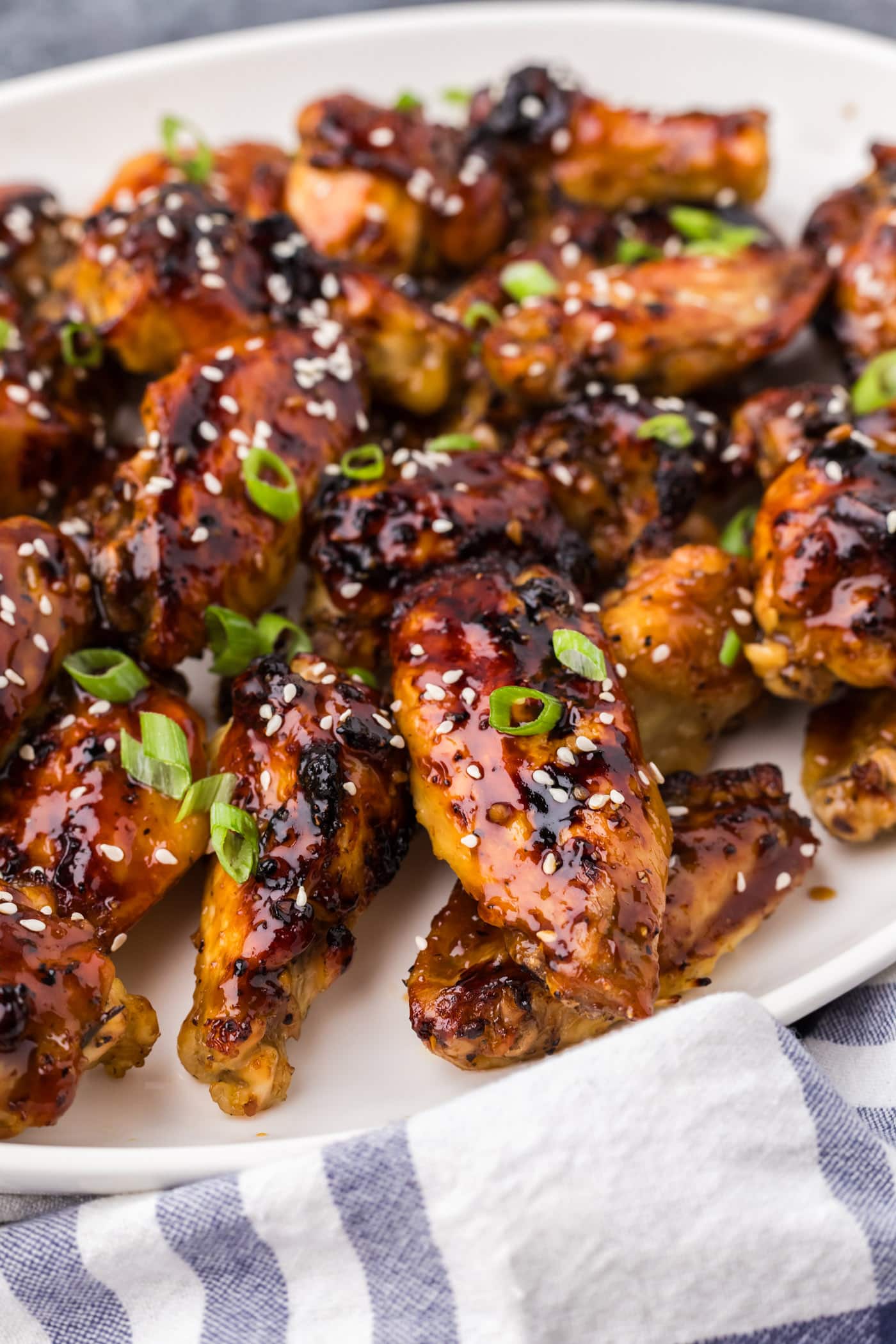 Honey Garlic Chicken Wings - Amanda's Cookin' - Chicken & Poultry