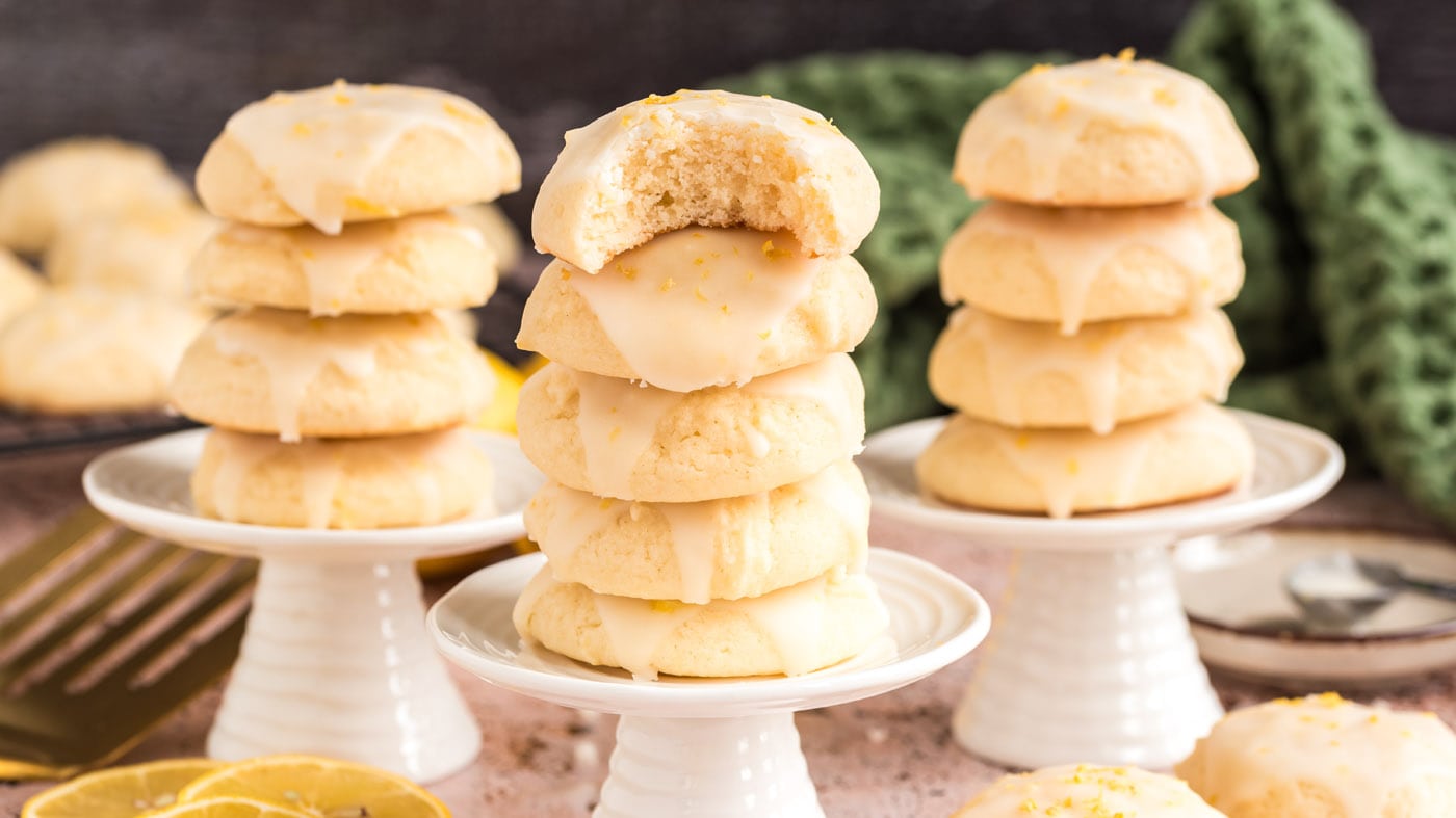 With the perfect combination of sweet and tart, these Lemon Drop Cookies are a real crowd pleaser. G