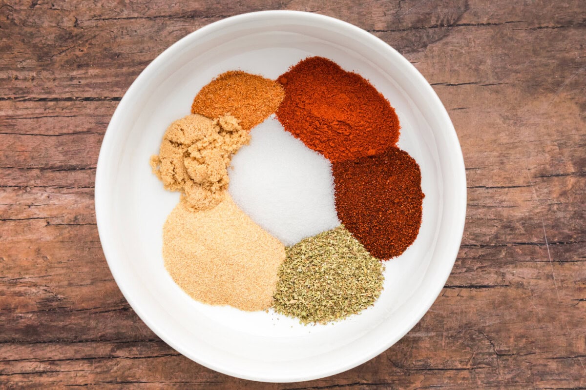 shrimp seasoning ingredients in a bowl