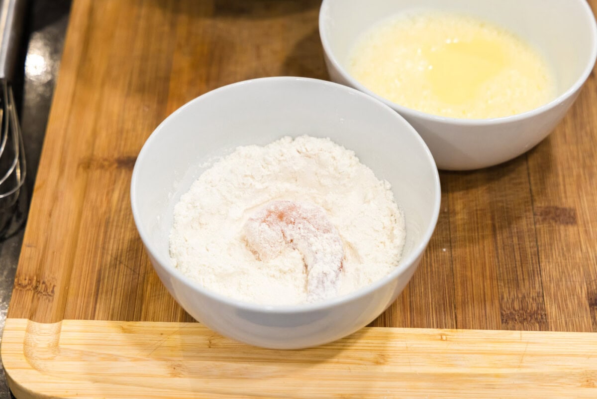 shrimp coated in flour
