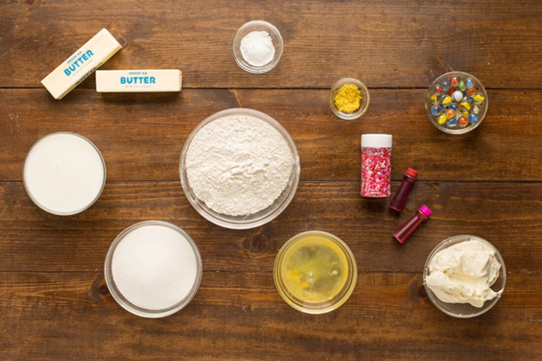 Ingredients for Valentine Heart Cupcakes