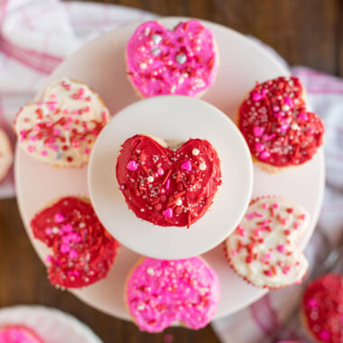 Valentine Heart Cupcakes on a tiered display plate
