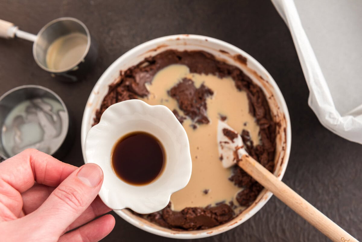 adding vanilla to Bailey's chocolate fudge ingredients