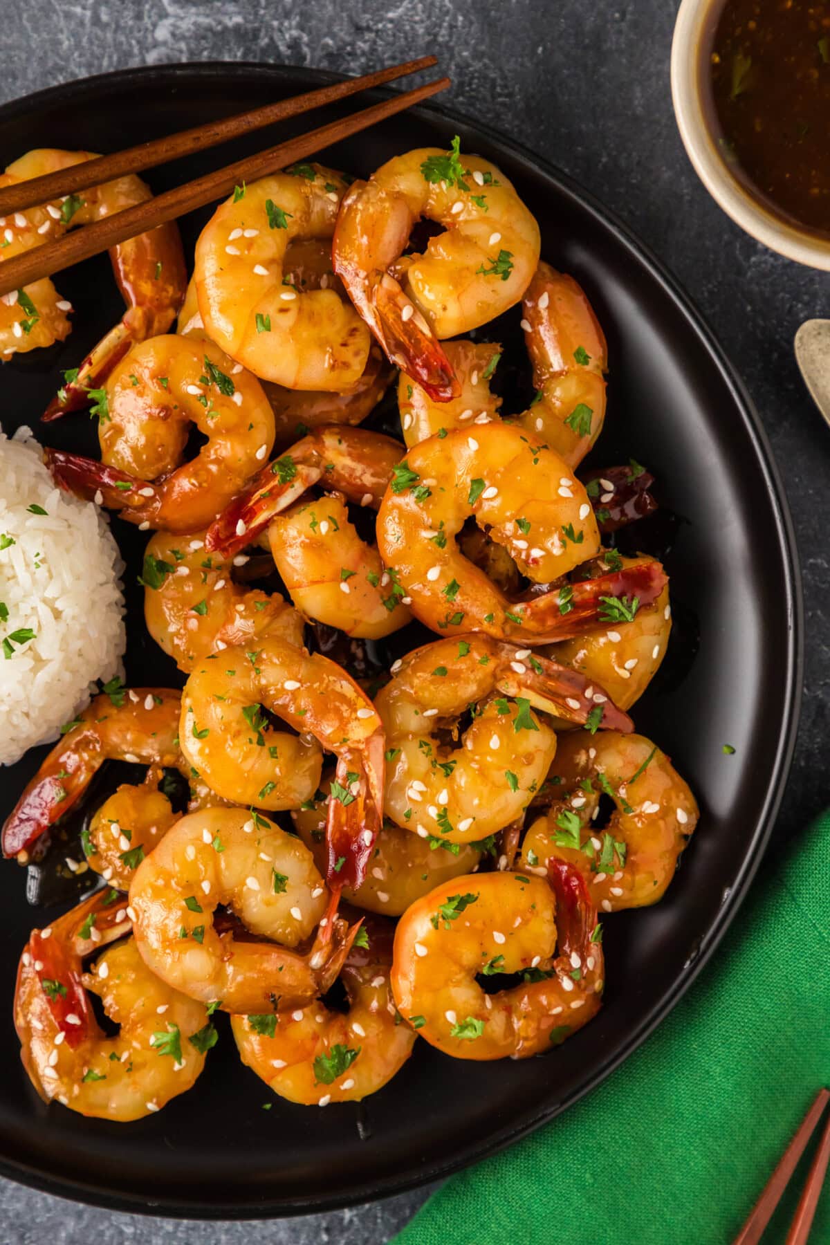 Close up photo of Honey Garlic Shrimp on a plate
