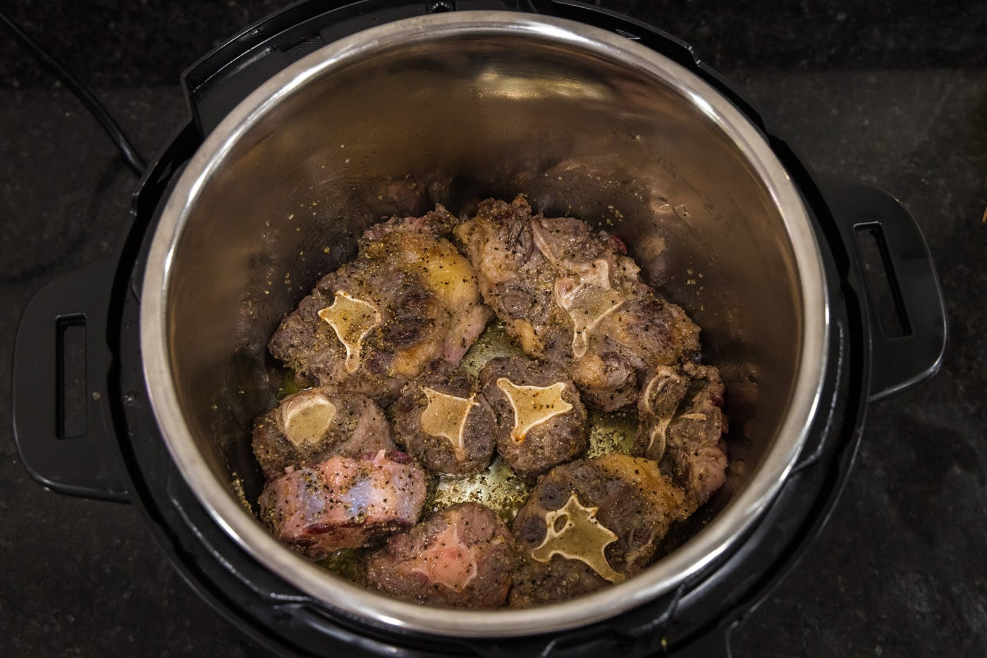browned oxtail in instant pot